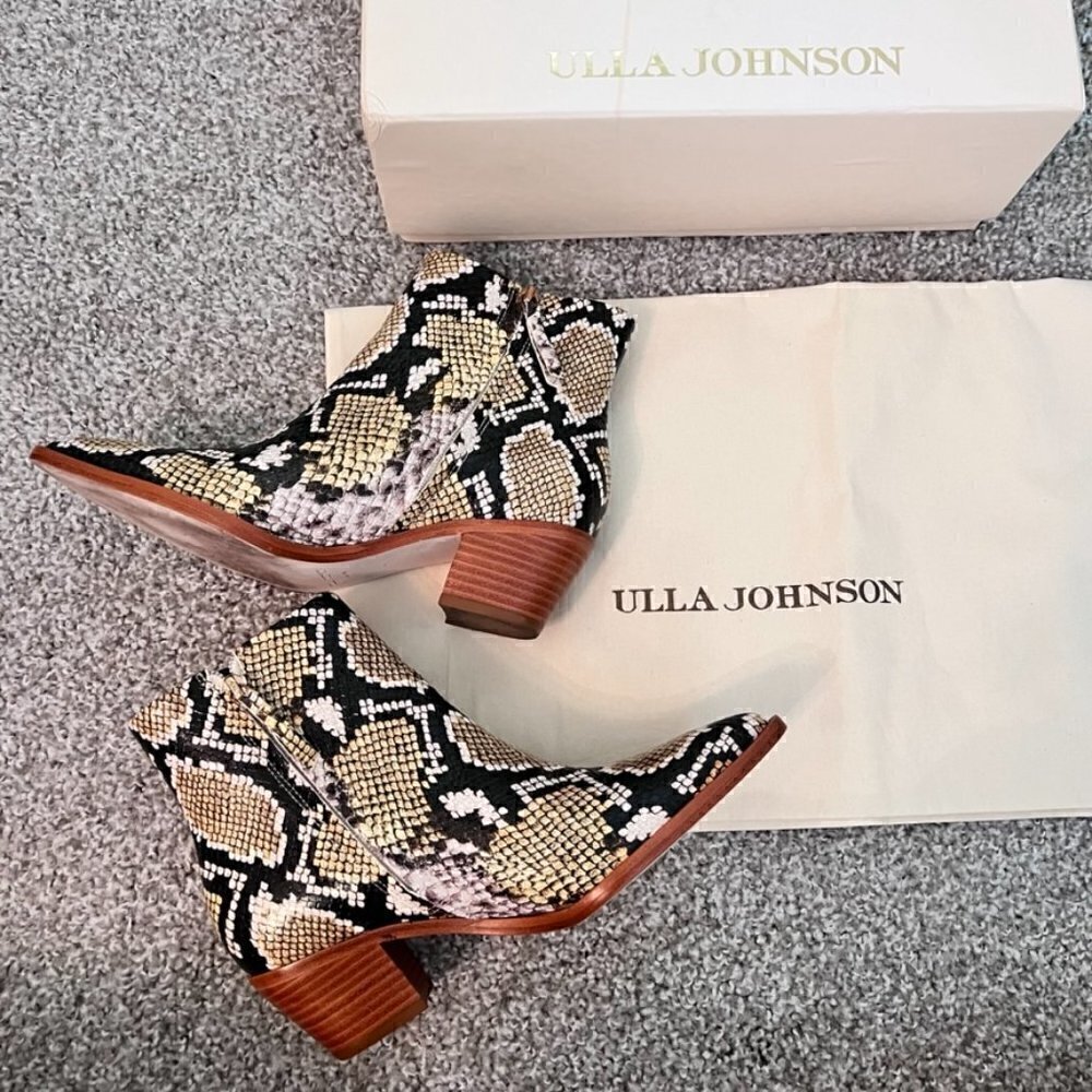 Ulla Johnson Cruz Snake Effect Western Leather Booties In Honey 36‌‌‌‌‌